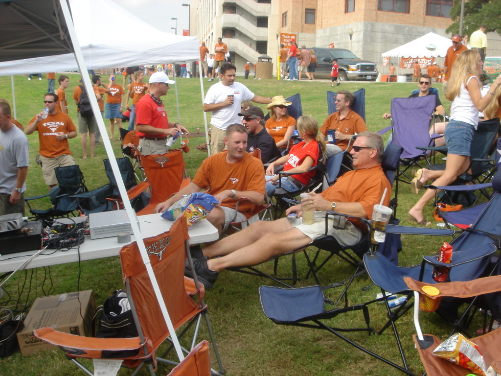 2006/09(Sep)/01(Texas-Tailgaters)/1024x768_2006-09-09 18-09-59.JPG